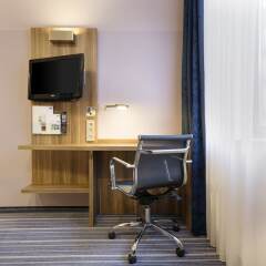 Отель Holiday Inn Express Frankfurt City Hauptbahnhof удобства в номере фото 3
