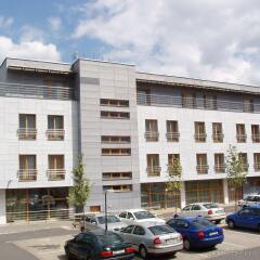 Hotel Meritum парковка