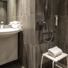 Отель ibis Paris Alésia Montparnasse 14ème ванная фото 2