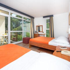 Hotel Vis комната для гостей