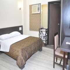 Отель Jypore Saffron Inn & Suites комната для гостей фото 3