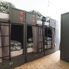 Hub Lisbon Patio Hostel балкон