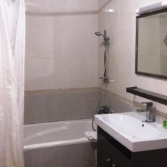 Hotel Hibiscus Louis in Libreville, Gabon from 113$, photos, reviews - zenhotels.com bathroom