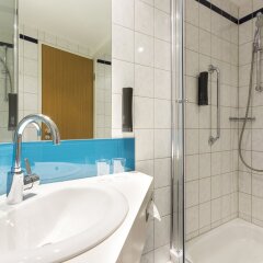 Отель Holiday Inn Express Dortmund ванная фото 2