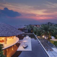 Отель Renaissance Phuket Resort & Spa бассейн