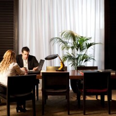Hotel Regina Барселона помещение для мероприятий