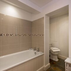 The Old Dairy at Bishops Barton in Wellington, United Kingdom from 187$, photos, reviews - zenhotels.com bathroom