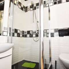 Отель City Central Hostel Польша, Вроцлав - отзывы, цены и фото номеров - забронировать отель City Central Hostel онлайн ванная фото 2