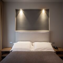 Отель HNN Luxury Suites Италия, Генуя - отзывы, цены и фото номеров - забронировать отель HNN Luxury Suites онлайн комната для гостей фото 4