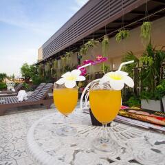 Отель Villa Cha Cha Rambuttri Бангкок в номере