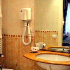 Отель Affittcamere Casa Pisani Canal Венеция ванная фото 2