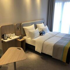Отель Holiday Inn Express Munich - City East Мюнхен комната для гостей