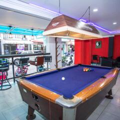 Long Beach Hotel Patong гостиничный бар