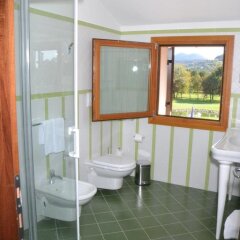 Отель Guest House Golf Club Padova Италия, Региональный парк Colli Euganei - отзывы, цены и фото номеров - забронировать отель Guest House Golf Club Padova онлайн ванная