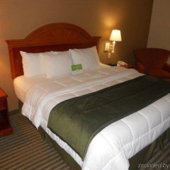 Отель La Quinta Inn & Suites by Wyndham Beaumont West США, Бомонт - отзывы, цены и фото номеров - забронировать отель La Quinta Inn & Suites by Wyndham Beaumont West онлайн