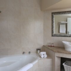 Whale View Manor Guesthouse in Cape Town, South Africa from 101$, photos, reviews - zenhotels.com bathroom photo 2