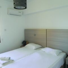 Апартаменты Andries Apartments комната для гостей фото 2