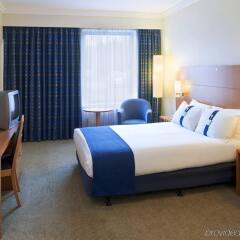 Отель Holiday Inn WARRINGTON комната для гостей фото 2