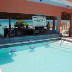 Отель Shields Negril Villas LTD бассейн фото 2