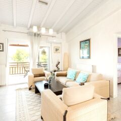 Отель House With 2 Bedrooms in Neos Marmaras, With Wonderful sea View, Enclo комната для гостей