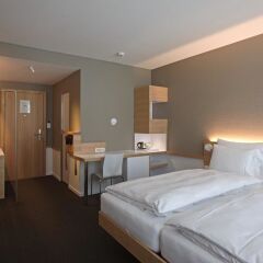 Отель Best Western Plus Hotel Zürcherhof Швейцария, Цюрих - отзывы, цены и фото номеров - забронировать отель Best Western Plus Hotel Zürcherhof онлайн комната для гостей