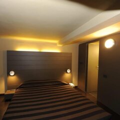 Art Hotel Boston сейф в номере