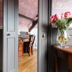 Отель De Orangerie - Small Luxury Hotels of the World Бельгия, Брюгге - отзывы, цены и фото номеров - забронировать отель De Orangerie - Small Luxury Hotels of the World онлайн балкон