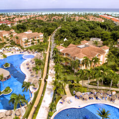 Отель Grand Bahia Principe Bávaro - All Inclusive бассейн