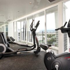 Ashlee Hub Hotel Patong фитнесс-зал