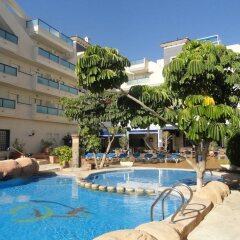 Отель Playamarina 2 Apartments Испания, Ориуэла - отзывы, цены и фото номеров - забронировать отель Playamarina 2 Apartments онлайн бассейн фото 2