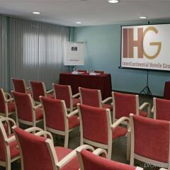 Отель B&B Hotel Madrid Aeropuerto T1 T2 T3 Испания, Мадрид - 8 отзывов об отеле, цены и фото номеров - забронировать отель B&B Hotel Madrid Aeropuerto T1 T2 T3 онлайн помещение для мероприятий