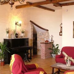 Отель Agriturismo Nonno Tobia Аджерола интерьер отеля