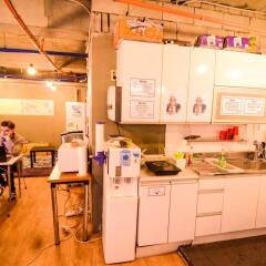 Kimchee Sinchon Guesthouse - Hostel в номере