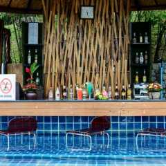 Отель Peach Hill Resort гостиничный бар фото 2