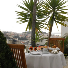 Отель Altis Suites