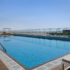 Отель Holiday Inn Dubai Festival City бассейн фото 3