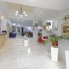 Апартаменты Latania Apartments интерьер отеля