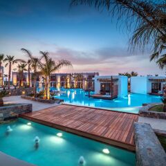 Отель Stella Island Luxury resort & Spa - Adults Only Греция, Херсониссос - отзывы, цены и фото номеров - забронировать отель Stella Island Luxury resort & Spa - Adults Only онлайн бассейн фото 3