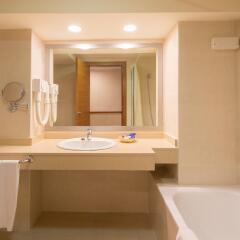 Отель H·TOP Calella Palace & SPA ванная