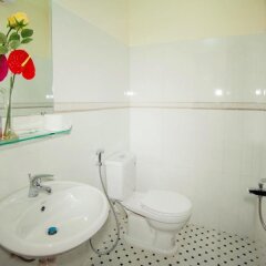 Отель Royal Homestay Вьетнам, Хойан - отзывы, цены и фото номеров - забронировать отель Royal Homestay онлайн ванная