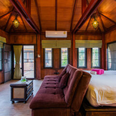 Отель Lemon Tree Naturist Phuket Niharn Beach сауна