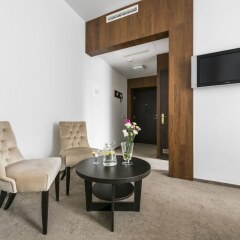 Отель Amberton Cozy Hotel Kaunas Литва, Каунас - 6 отзывов об отеле, цены и фото номеров - забронировать отель Amberton Cozy Hotel Kaunas онлайн комната для гостей