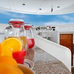 Отель Yacht Sarah Venezia бассейн