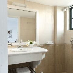 Отель Anthonas Apartments Греция, Остров Санторини - отзывы, цены и фото номеров - забронировать отель Anthonas Apartments онлайн ванная фото 2