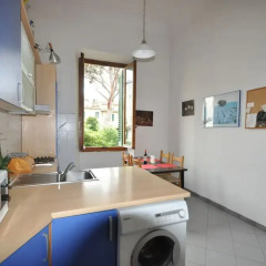 Отель Comfortable 3BD Apt 7min Walk to The Train Station Италия, Флоренция - отзывы, цены и фото номеров - забронировать отель Comfortable 3BD Apt 7min Walk to The Train Station онлайн в номере