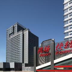 Отель Novotel Beijing Sanyuan парковка