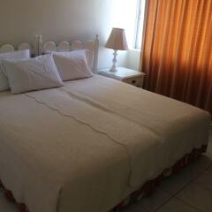 Отель Angel Fish Beach Suites - Turtle Tower комната для гостей
