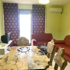 Апартаменты Apartment With 2 Bedrooms in Durrës, With Wonderful sea View and Furnished Terrace - 10 m From the Beach Дуррес комната для гостей фото 5