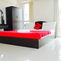 Отель Encore Seaside Residency Паттайя комната для гостей