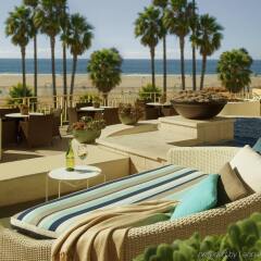 Отель Loews Santa Monica Санта-Моника бассейн